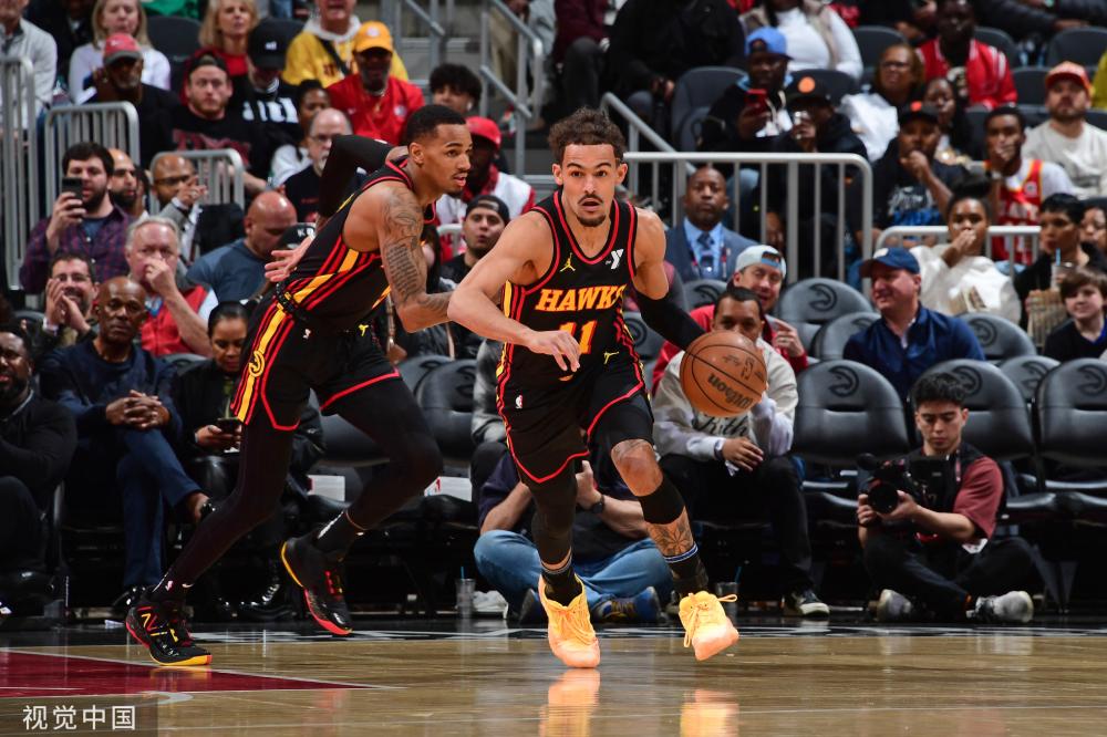 感与表现并 感与表现并