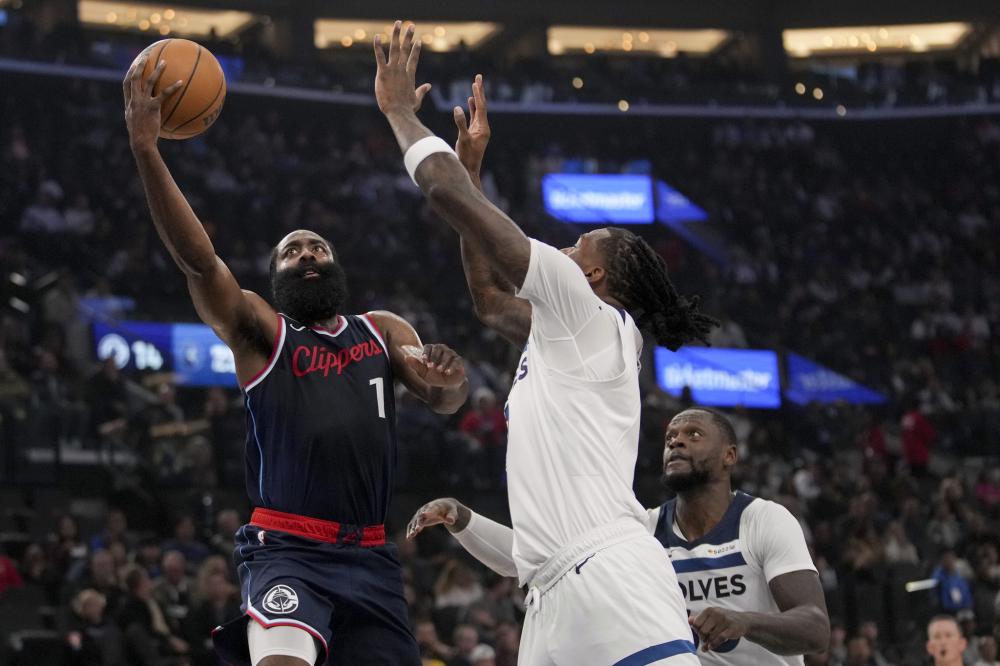 后场出球压 后场出球压